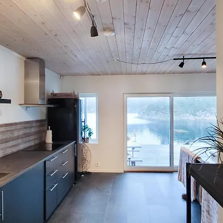 Awesome In Urangsvag With Wifi Ervik
